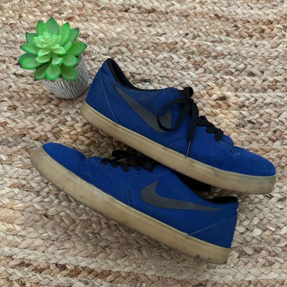 NIKE SB CHECK CANVAS SHOE